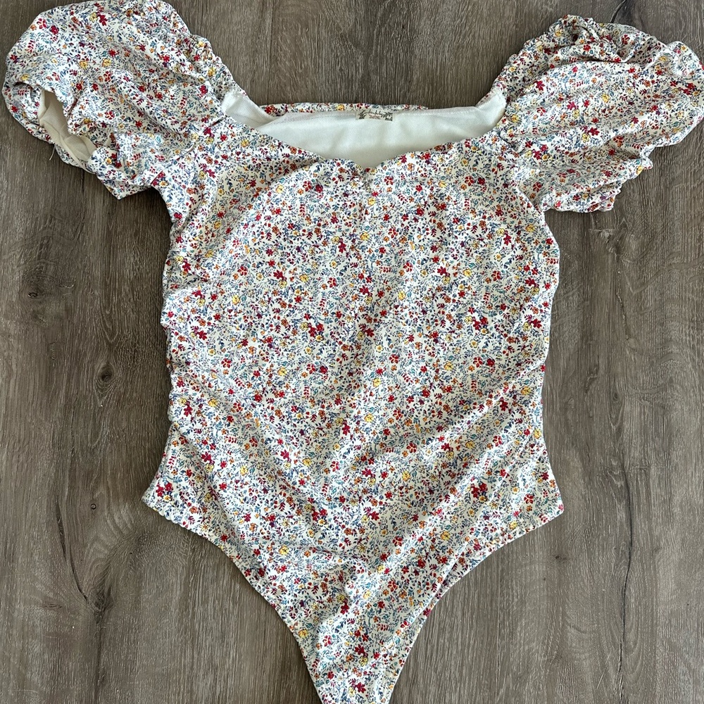 Free People Printed Bella Bodysuit size M $85 Canadian